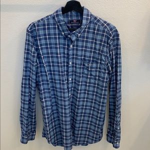 Gently used vineyard vines slim shirt